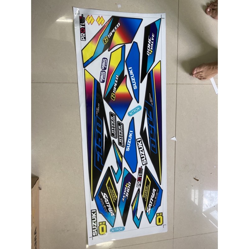 ( Quí khách vui lòng mang ra tiệm cho thợ dán ) Tem satria fi 7 màu