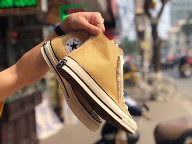 Converse vàng cổ cao