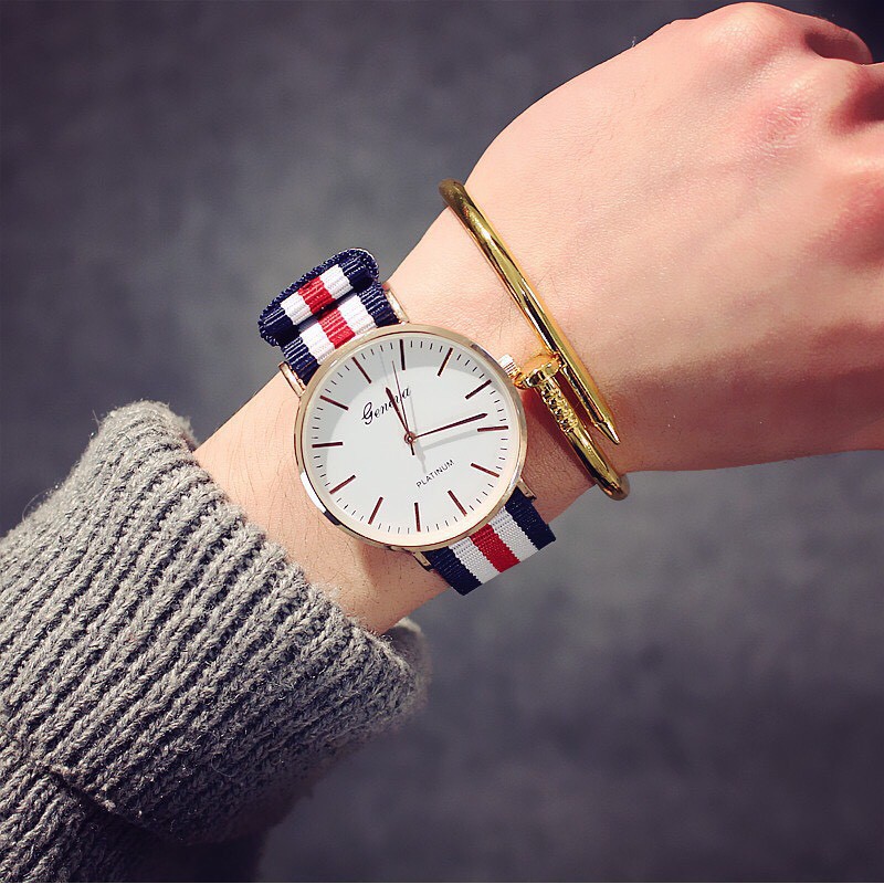 Đồng hồ thời trang nam nữ kẻ sọc dây dù cực đẹp D75 | BigBuy360 - bigbuy360.vn