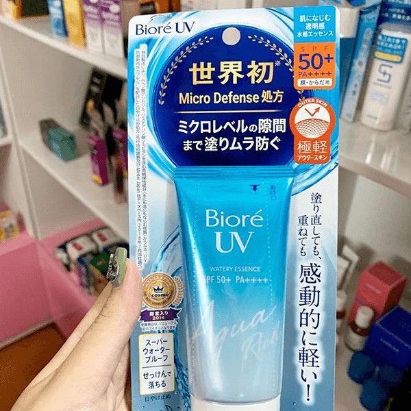 Kem chống nắng Biore UV Aqua Rich Watery Essence SPF 50+ PA++++(50ml)