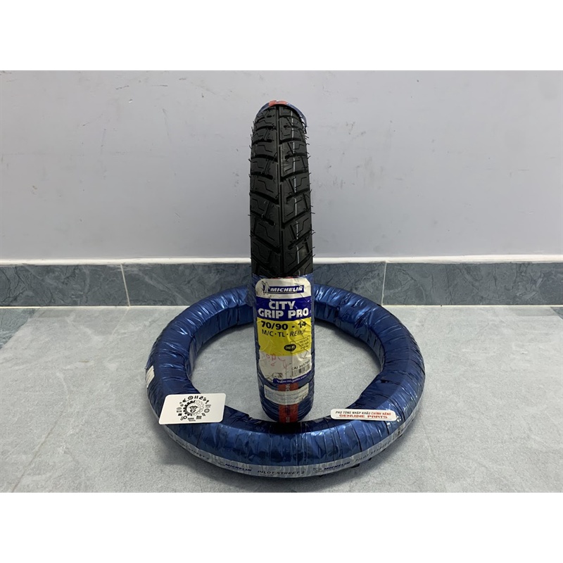 VỎ XE LỐP XE - MICHELIN (GAI CITY GRIP PRO) - VỎ XE TL KHÔNG RUỘT..- PTNKCH