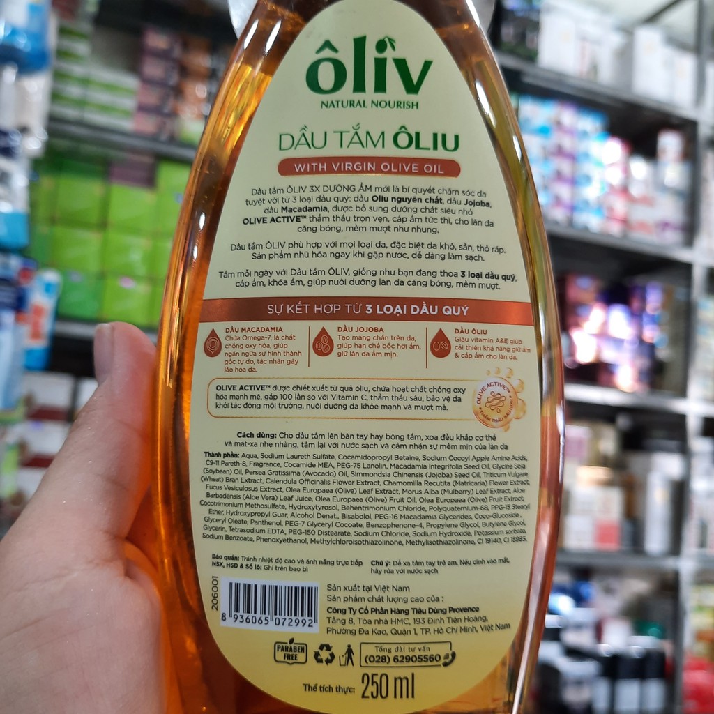 Dầu tắm dưỡng da Oliu Oliv Natural Nourish Virgin Olive Oil 250ml