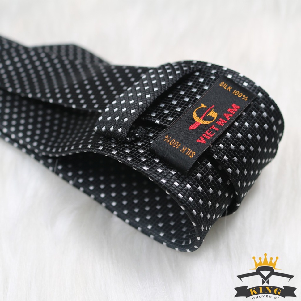 Cà vạt nam đen KING caravat chấm bi công sở ( C052 )