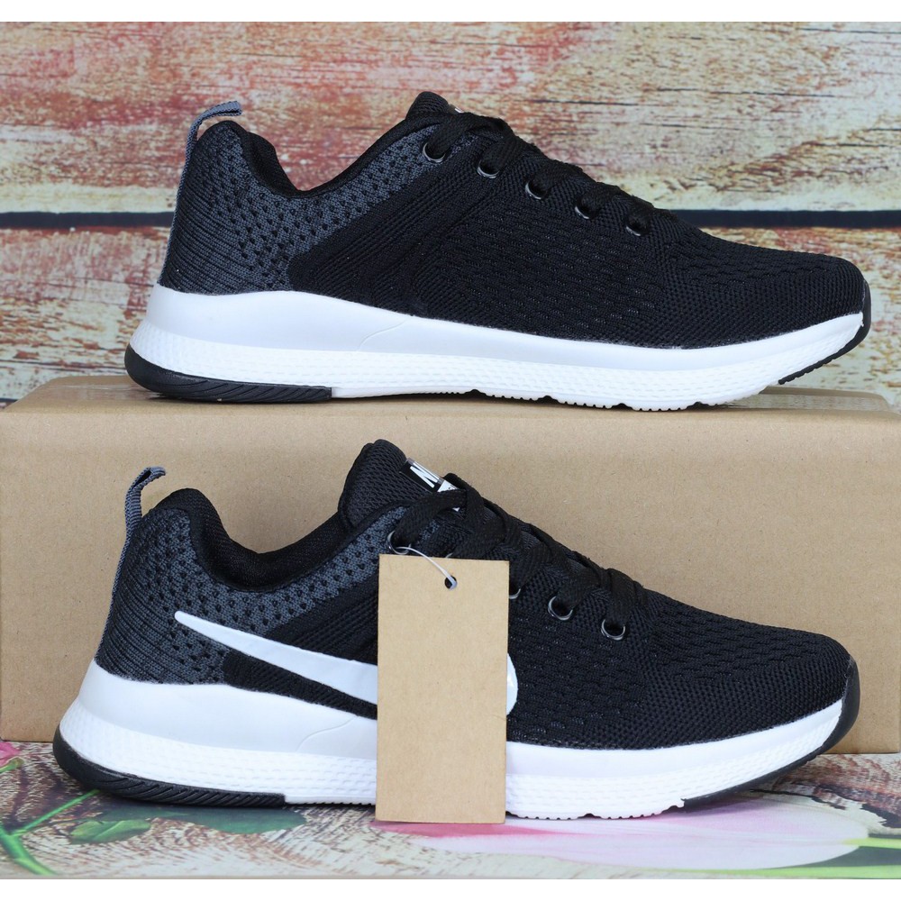 Giày thể thao thời trang nữ đen trắng T105 | BigBuy360 - bigbuy360.vn