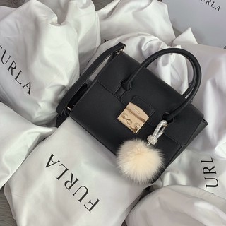 Túi F quai cầm màu đen sz 24cm