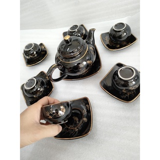 Bộ ấm chén dáng cổ vẽ vàng gốm bát tràng
