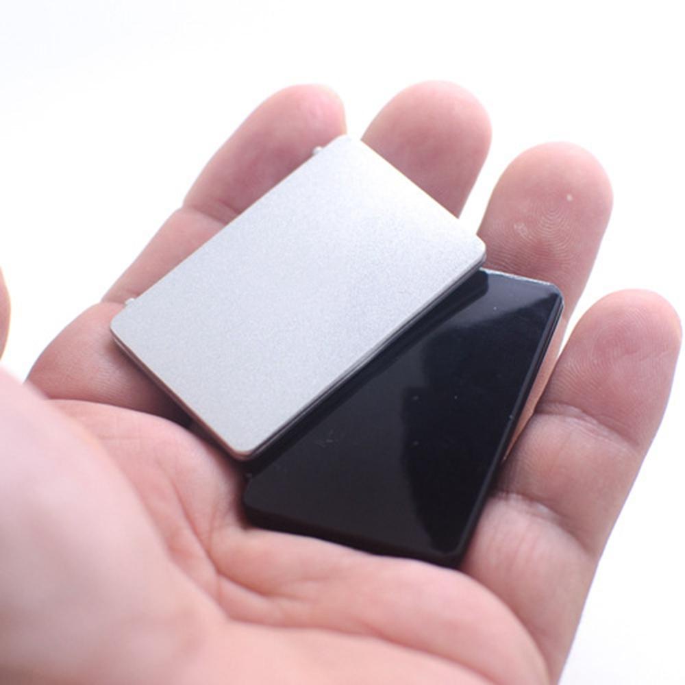 Mô Hình Laptop Bằng Hợp Kim Tỉ Lệ 1: 12 Dùng Trang Trí Nhà Búp Bê