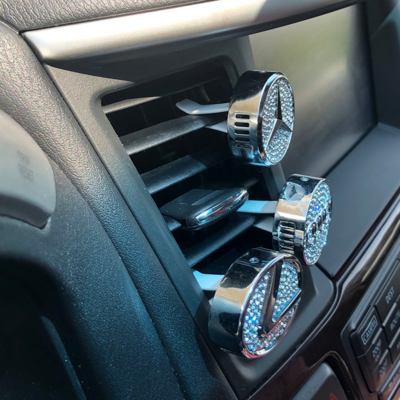 Nước hoa cài cửa gió gắn đá thương hiệu logo xe hơi ô tô sang trọng | BigBuy360 - bigbuy360.vn