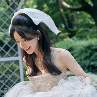 Kẹp nơ tiểu thư đáng yêu