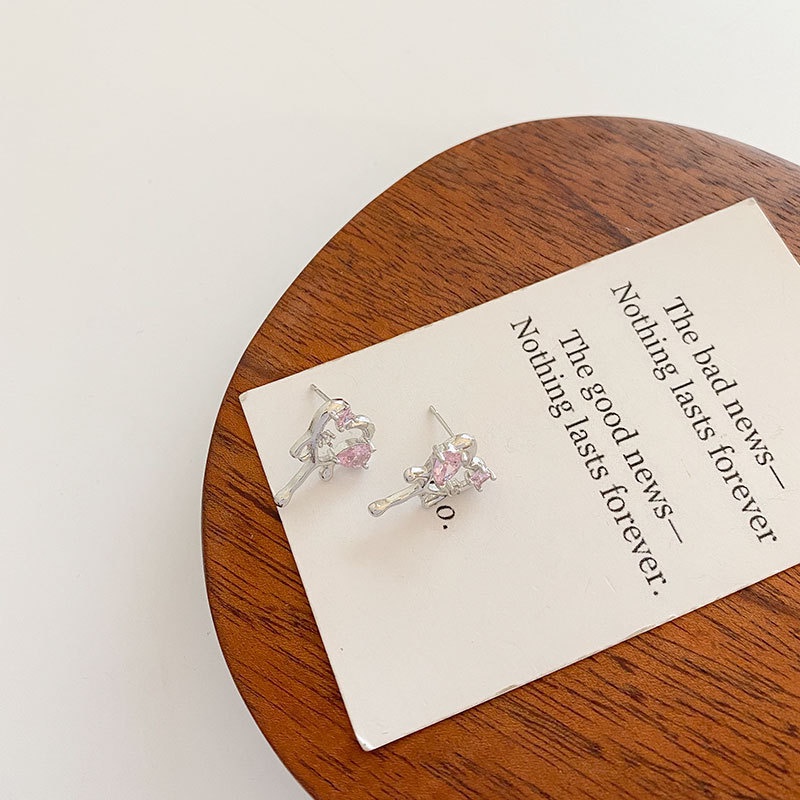 Khuyên Tai Hình Trái Tim Đính Đá Zircon Hồng Hợp Thời Trang Dễ Phối Đồ