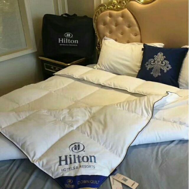 Tấm lót mềm nệm lông vũ Hilton 2 x 2,3m - Home and Garden .... Hàng hot nhất VN !!!!