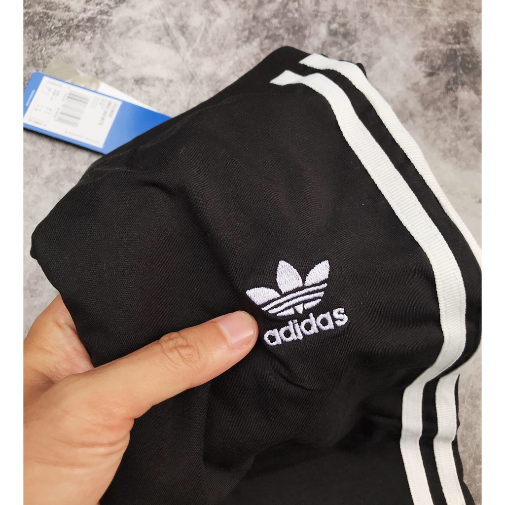 Quần legging đùi ba sọc chuẩn auth | BigBuy360 - bigbuy360.vn