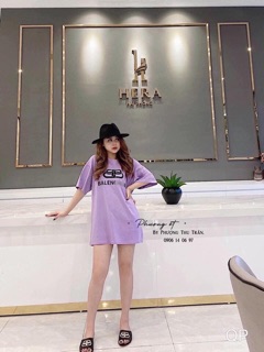 Áo phông cộc tay màu tím in chữ Balen phom rông siêu hot