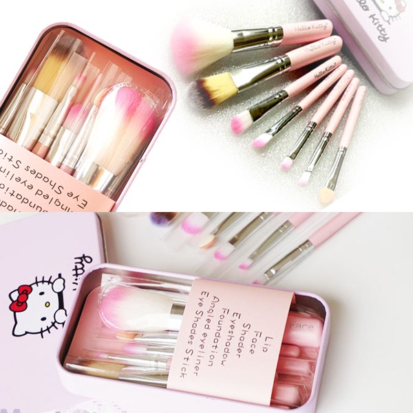 Bộ cọ trang điểm cá nhân Hello Kitty 7 cây trong hộp