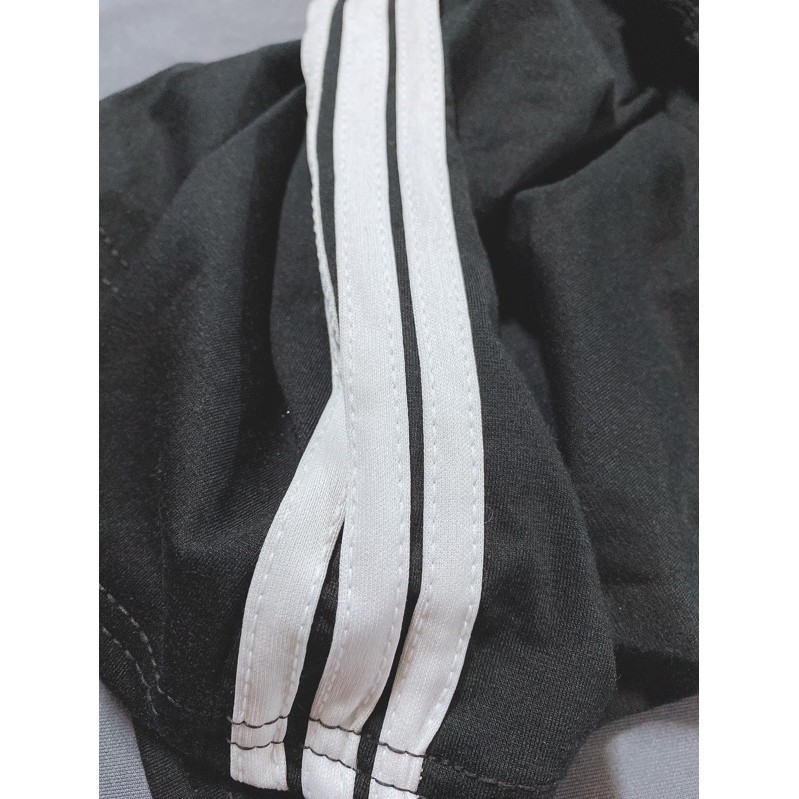 Quần 🦋 đùi kẻ sọc nam và nữ dáng suông ống rộng chất vải cotton lên form đẹp mix kèm áo thun khoác hay sơ mi áo kiểu | BigBuy360 - bigbuy360.vn