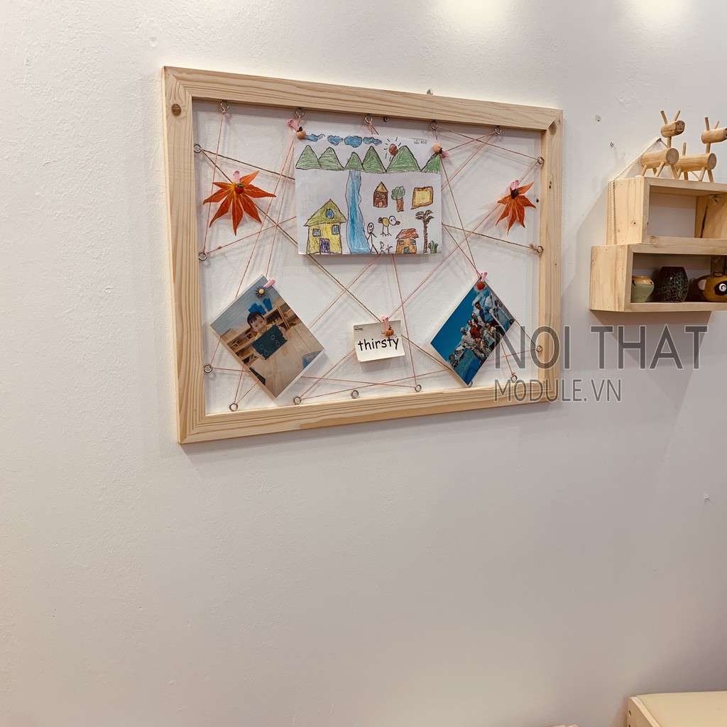 Khung ảnh decor treo tường, chất liệu gỗ thông tự nhiên bền đẹp dạng lưới