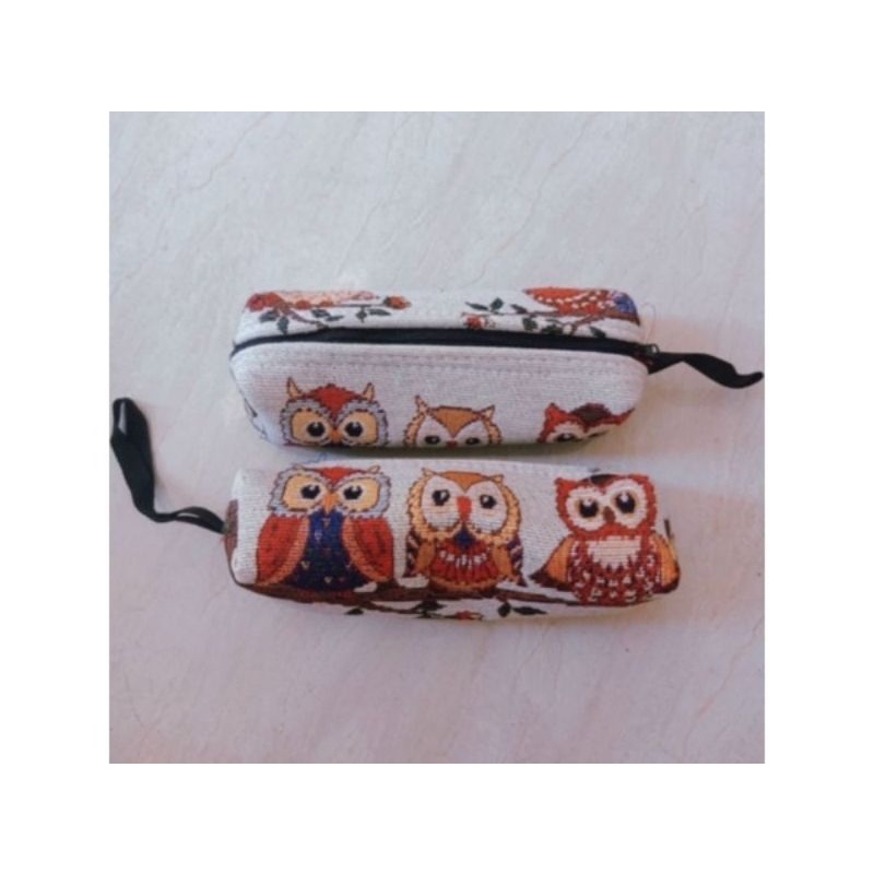 Bán Vì Đam Mê-    Hộp bút/ví tròn thổ cẩm vừa bán vừa tặng cho khách hàng quan tâm shop nhé.