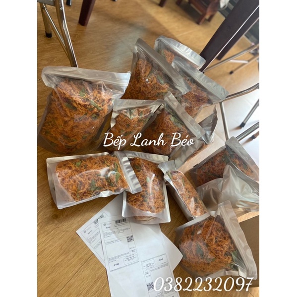[NHÀ LÀM THỦ CÔNG] KHÔ GÀ Nhà Làm 1kg - Hàng Loại 1 Cam Kết Không Bột + 2.2% phí shopee | BigBuy360 - bigbuy360.vn