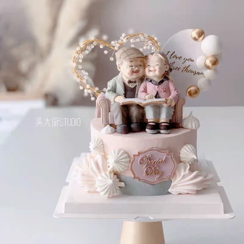 Tượng ông bà trang trí bánh kem