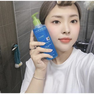 Sữa rửa mặt Biodema Sebium Cleansing