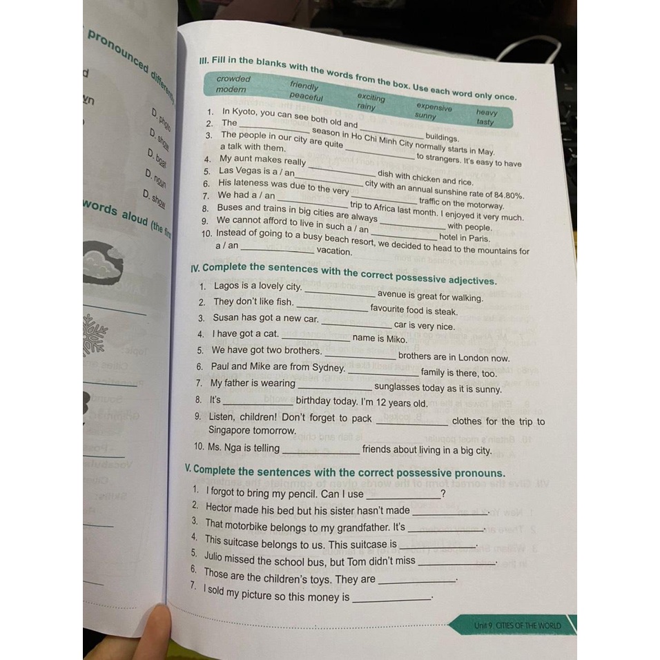 Sách - Bài tập phát triển năng lực tiếng anh 6 ( theo chương trình giáo dục phổ thông 2018 )
