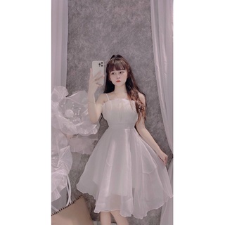 Đầm trắng hai dây xếp ly ngực có nơ cột eo
