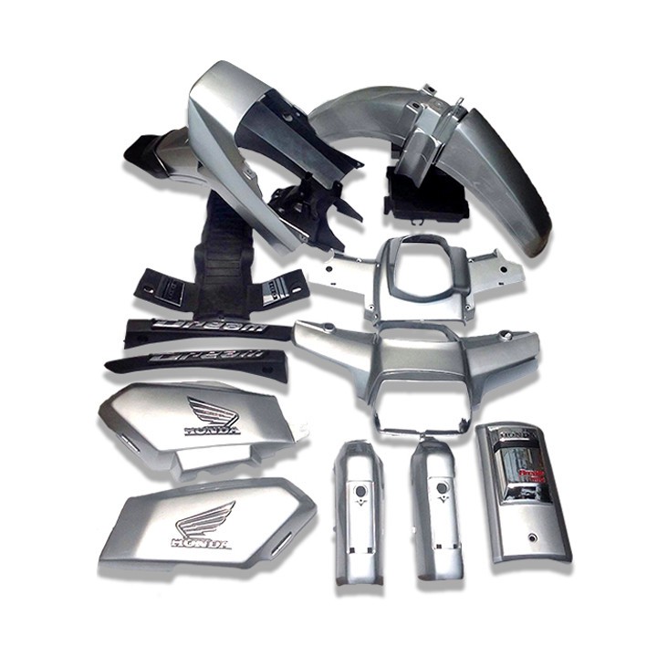 Bộ vỏ nhựa dàn áo xe dream ll  màu bạc ,nhựa nguyên sinh ABS +tặng kèm tem