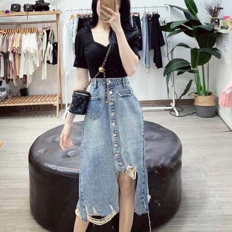 CHÂN VÁY BÒ RÁCH KHUY DÁNG DÀI LỆCH GẤU | BigBuy360 - bigbuy360.vn