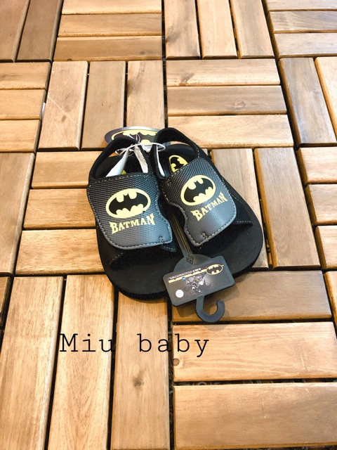 Sandal Marvel đèn nháy sáng Batman-spiderman.. bé trai