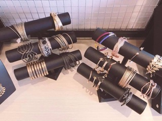 Kệ treo trang sức vòng lắc siu rẻ