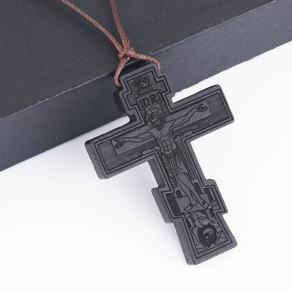 Dây chuyền bằng gỗ khắc hình chúa Jesus màu đỏ/đen