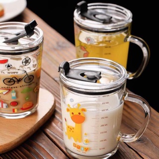 Cốc thuỷ tinh chia vạch