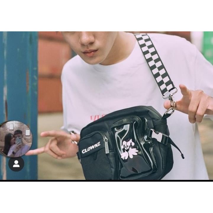 Túi đeo chéo ClownZ v4 thời trang nam nữ đi chơi đi du lịch đen