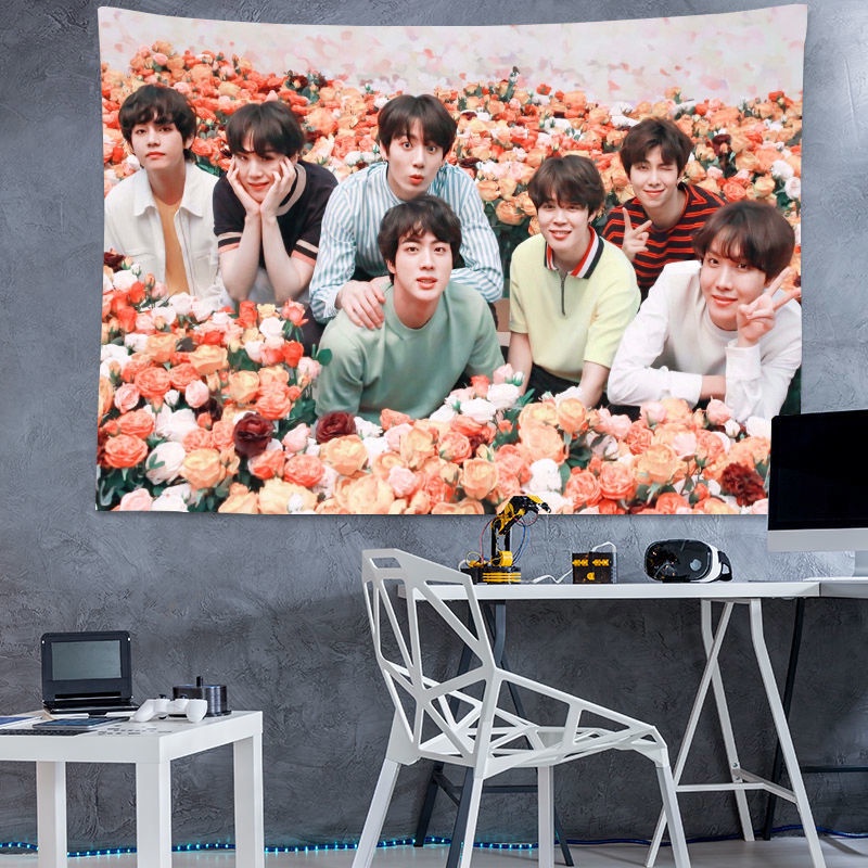 Thảm Treo Tường Trang Trí Hình Nhóm Nhạc Thần Tượng BTS