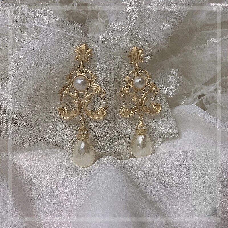 Bông Tai Đính Ngọc Trai Phong Cách Vintage Sang Trọng