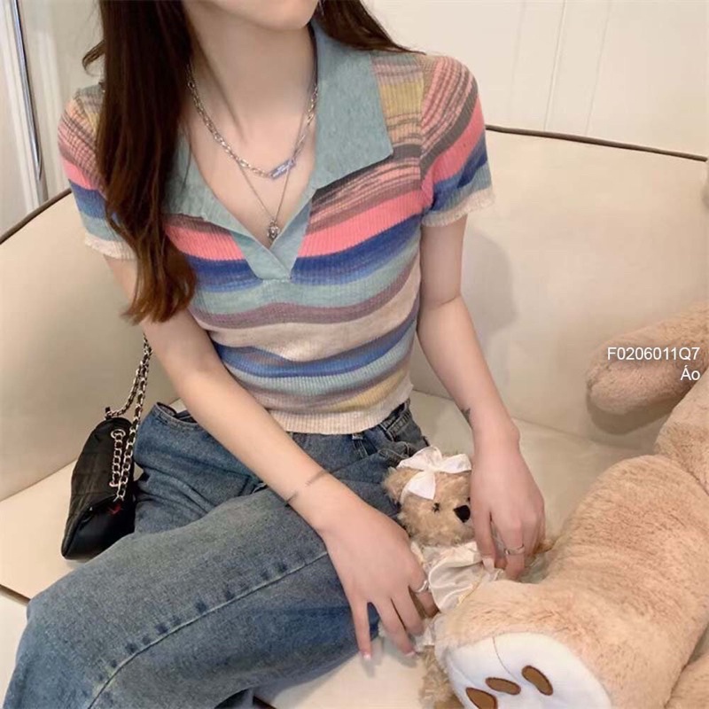Áo croptop len sọc màu có cổ TT0206
