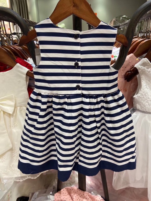 Váy PRIMARK Kẻ Ngang Có Nơ Dư Xịn Bé Gái Size 3-36m