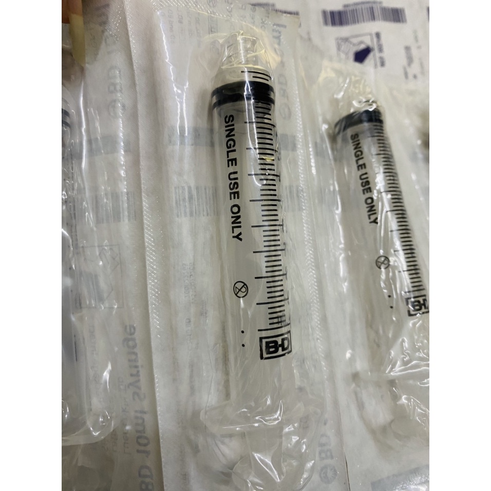 Bơm 10ml đầu xoắn BD thẩm mỹ