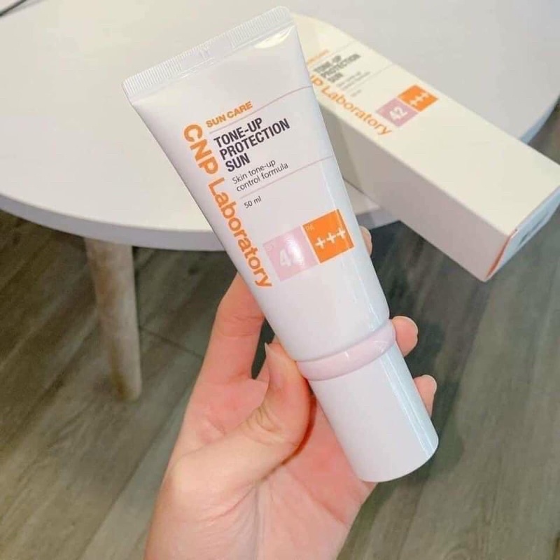 kem chống nắng cnp