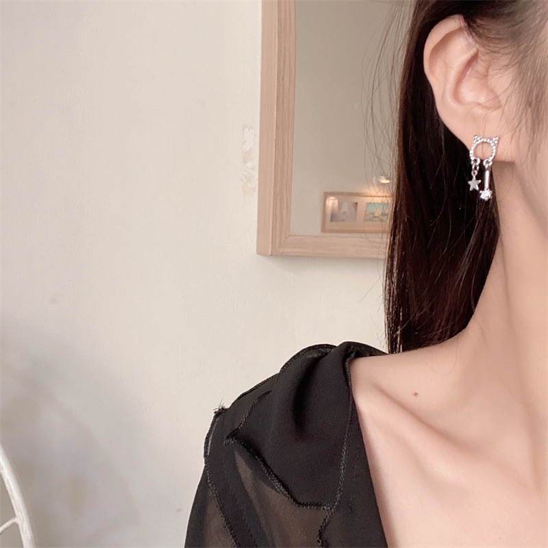 Khuyên tai kẹp không bấm lỗ chốt cố định K004 bằng hợp kim mạ bạc đính đá hình tai mèo dáng ngắn Leous Accessories