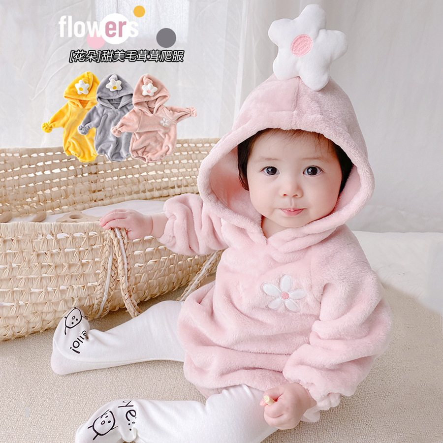 Áo liền quần bằng nhung phong cách thu đông ấm áp có mũ trùm đầu hình hoa cho trẻ sơ sinh