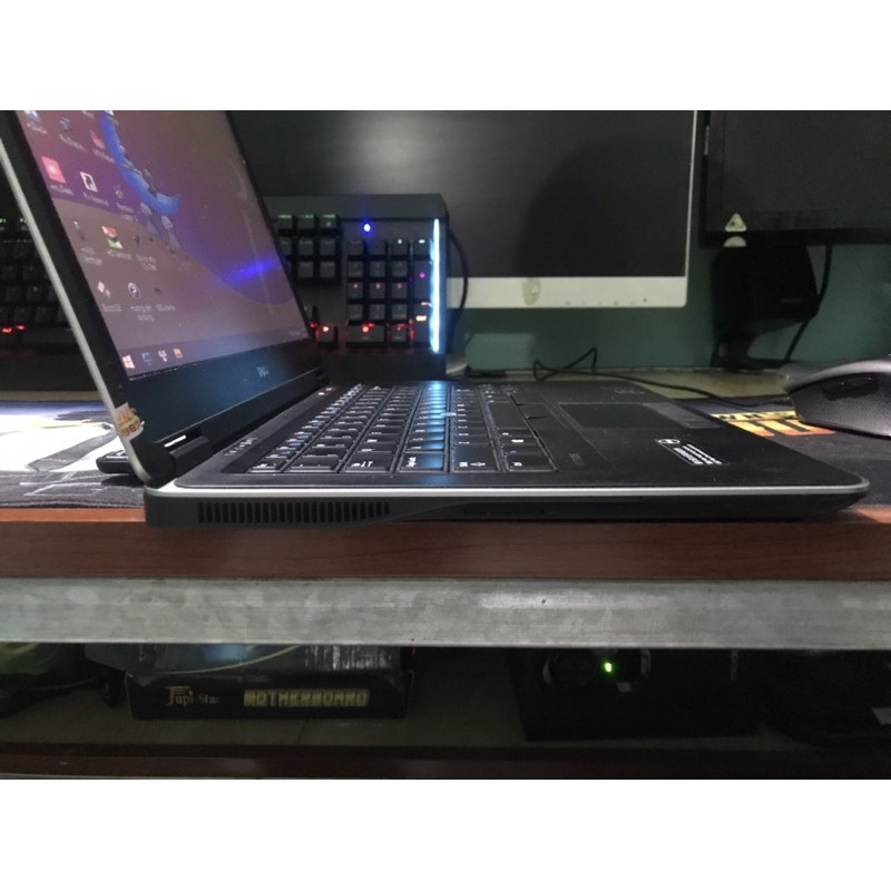 Máy tính Dell 7440 | BigBuy360 - bigbuy360.vn