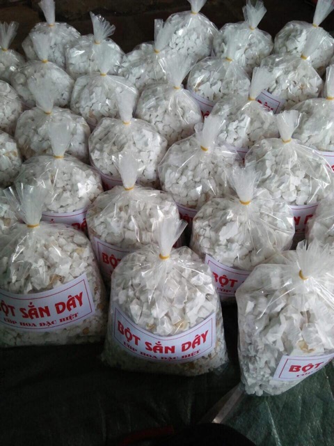 Giá tốt nhất combo 1 kg sắn dây trắng, ngon, sắc cạnh. Hàng loại 1