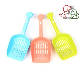 Xẻng nhựa xúc cát đầu mèo