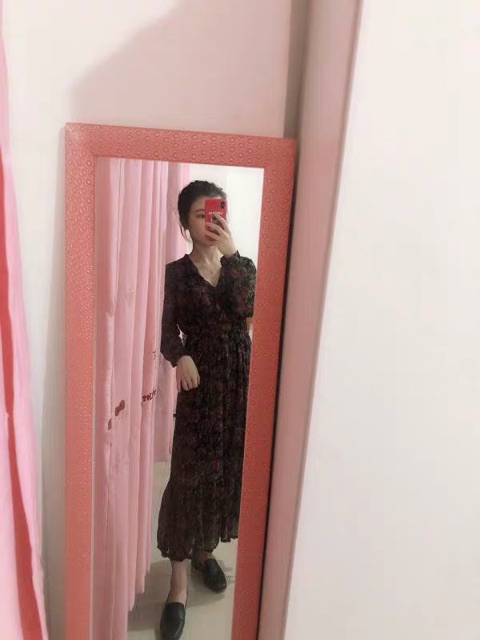 Váy vintage cổ V dáng maxi