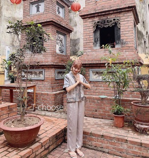Bộ Phật tử lụa gấm bóng viền hoa