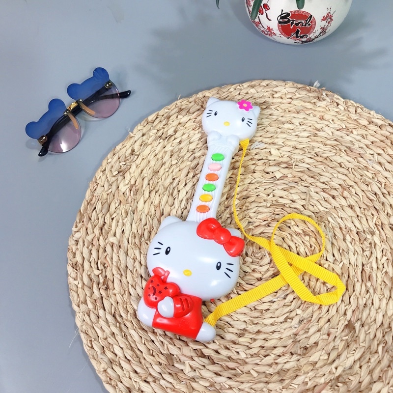 Đồ chơi đàn hello kitty bằng nhựa chạy pin cho bé