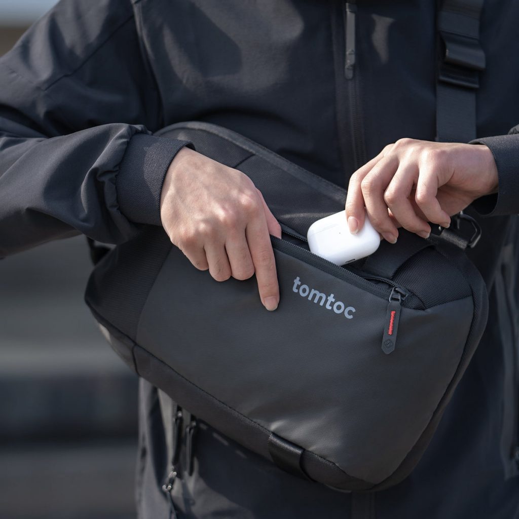 Túi đeo đa năng Tomtoc CroxBody EDC Sling Bag | 11inch - A54 Đen