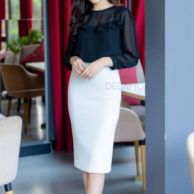 Chân váy bút chì màu trắng 2 lớp xẻ sau (sẵn size) - M8