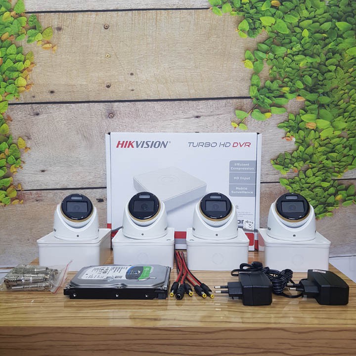 Camera HDTVI ColorVu Hikvision DS-2CE70DF3T-PF - 2MP